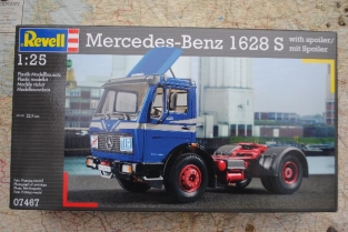 Revell 07467  Mercedes-Benz 1628 S with spoiler